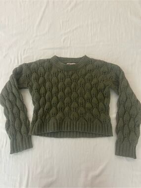 SO Womens XS Olive Green Textured Bubble Knit Cropped Sweater Long Sleeve